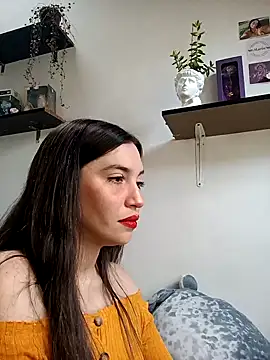 loveuu-bae online show from 01-31-25, 09:37