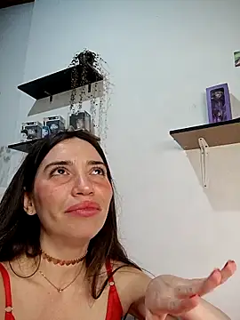 loveuu-bae online show from 02-15-25, 01:10