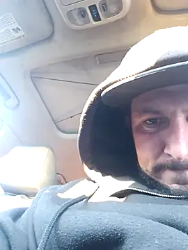 Snapshot of UncutHammer69 chatting on 01-23-25, 03:43 UncutHammer69 online show from 01-23-25, 03:43