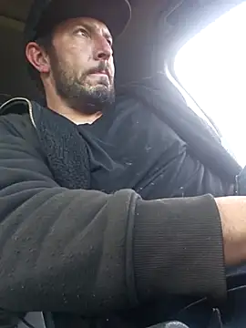 Snapshot of UncutHammer69 chatting on 03-17-25, 02:56 UncutHammer69 online show from 03-17-25, 02:56