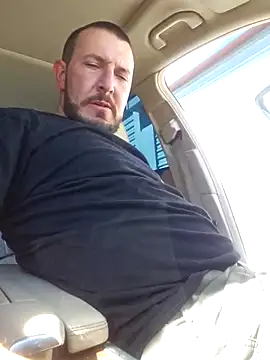 Snapshot of UncutHammer69 chatting on 03-01-26, 07:38 UncutHammer69 online show from 03-01-26, 07:38