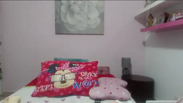 CindyCrawford online show from 10-14-25, 03:29