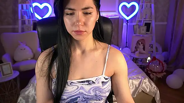 Snapshot of EmilyCandyy chatting on 03-03-25, 06:59 EmilyCandyy online show from 03-03-25, 06:59