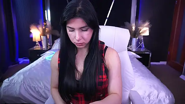 Snapshot of EmilyCandyy chatting on 10-16-25, 06:03 EmilyCandyy online show from 10-16-25, 06:03
