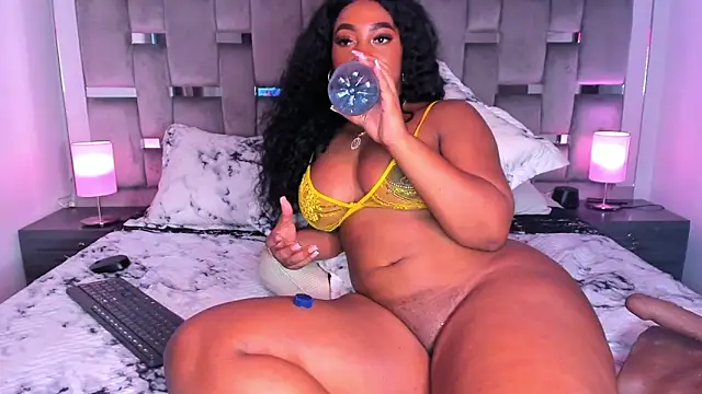 Cammiila online show from 03-19-25, 10:31