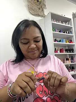 yanza2002 online show from 10-01-25, 11:00