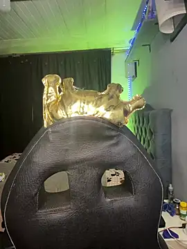 yanza2002 online show from 02-03-26, 11:21