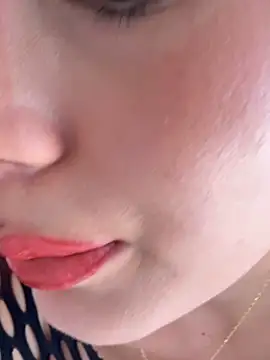 LINDA PATTY94 online show from 09-26-25, 03:16