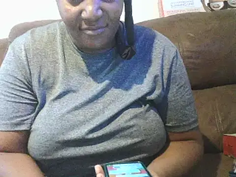 ebonytitts4u online show from 03-18-25, 04:47