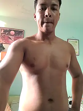 Snapshot of morenito420 chatting on 10-30-25, 09:37 morenito420 online show from 10-30-25, 09:37