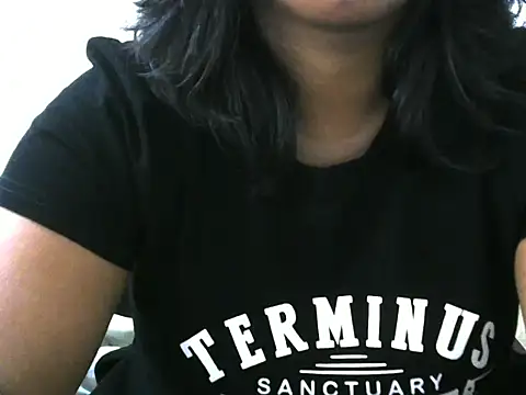 Snapshot of Artinah22 chatting on 11-26-25, 08:59 Artinah22 online show from 11-26-25, 08:59