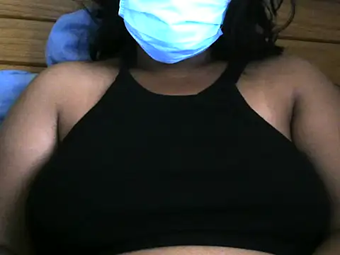 Snapshot of Artinah22 chatting on 02-11-26, 10:42 Artinah22 online show from 02-11-26, 10:42