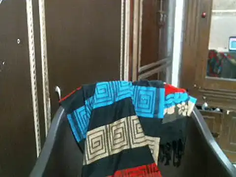 Snapshot of UrsMansi chatting on 12-06-24, 03:41 UrsMansi online show from 12-06-24, 03:41