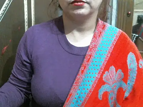 Snapshot of UrsMansi chatting on 11-24-25, 08:30 UrsMansi online show from 11-24-25, 08:30