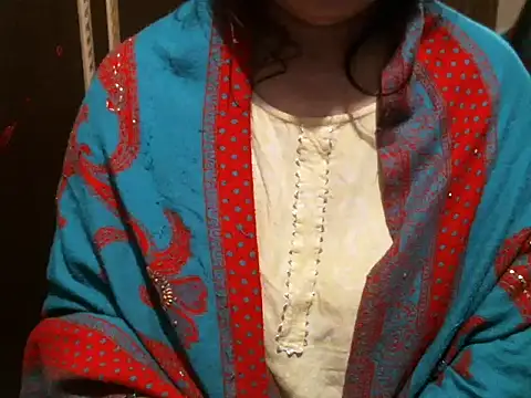 Snapshot of UrsMansi chatting on 11-28-25, 04:37 UrsMansi online show from 11-28-25, 04:37