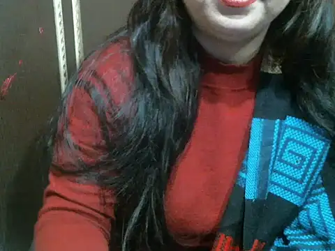 Snapshot of UrsMansi chatting on 12-03-25, 03:58 UrsMansi online show from 12-03-25, 03:58