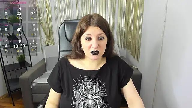 Snapshot of Black_Black_Rose chatting on 09-27-25, 08:25 Black Black Rose online show from 09-27-25, 08:25