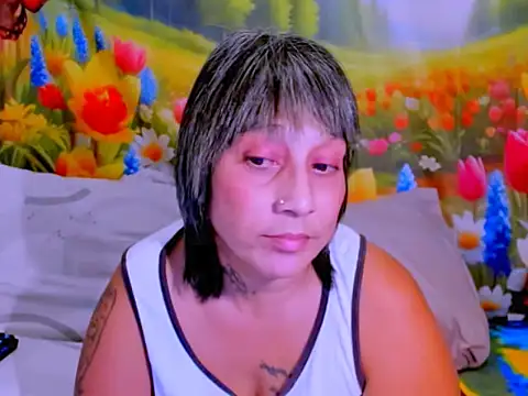 indianroxy online show from 04-28-26, 04:17