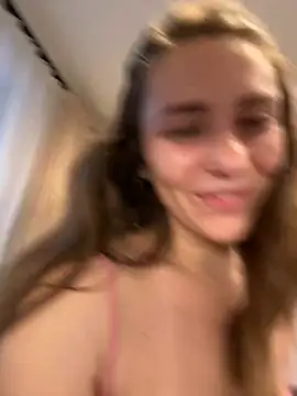 MariiD online show from 12-18-24, 07:15