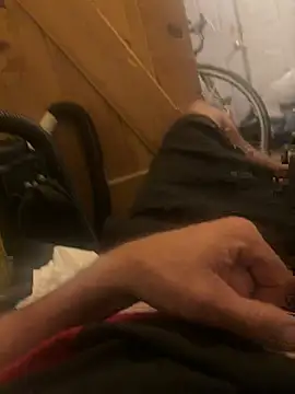 mikeylong online show from 04-18-26, 08:42