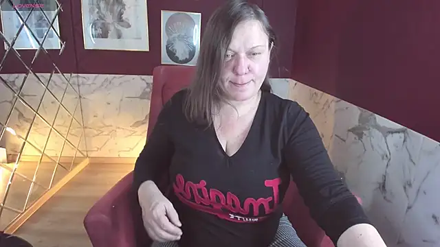 KellyPerfection online show from 11-15-25, 05:27