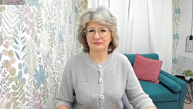 EvelynJoyful online show from 12-09-24, 05:07