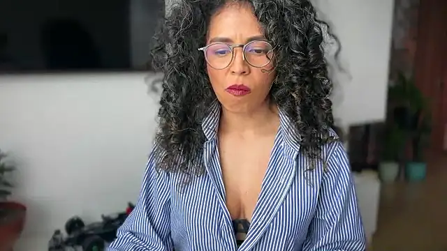 Snapshot of illaroom chatting on 02-13-26, 09:11 illaroom online show from 02-13-26, 09:11