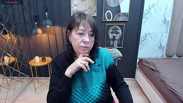 LindaPassionate online show from 12-06-24, 05:20