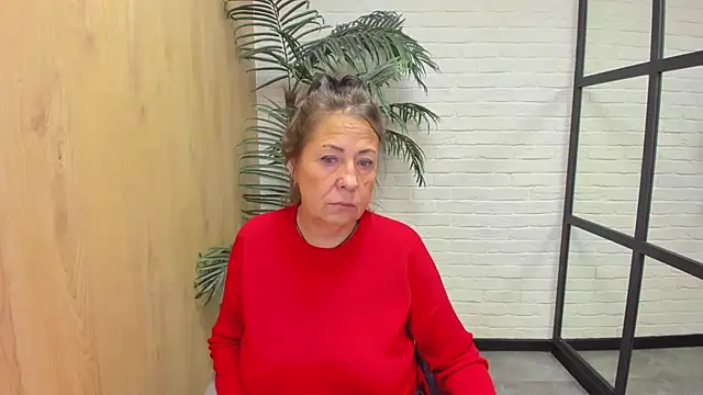 LindaPassionate online show from 09-27-25, 05:12