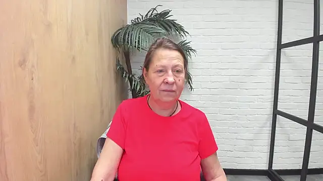 LindaPassionate online show from 04-26-26, 05:16