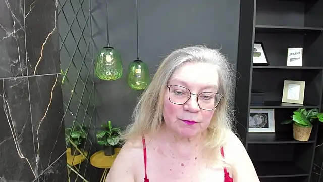 Snapshot of NataliMellow chatting on 03-08-25, 01:14 NataliMellow online show from 03-08-25, 01:14
