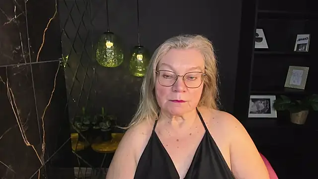 Snapshot of NataliMellow chatting on 12-01-25, 01:16 NataliMellow online show from 12-01-25, 01:16