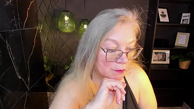 Snapshot of NataliMellow chatting on 02-20-26, 01:11 NataliMellow online show from 02-20-26, 01:11