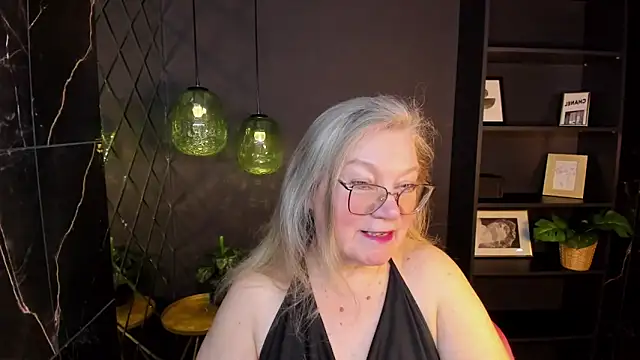 Snapshot of NataliMellow chatting on 03-06-26, 04:58 NataliMellow online show from 03-06-26, 04:58