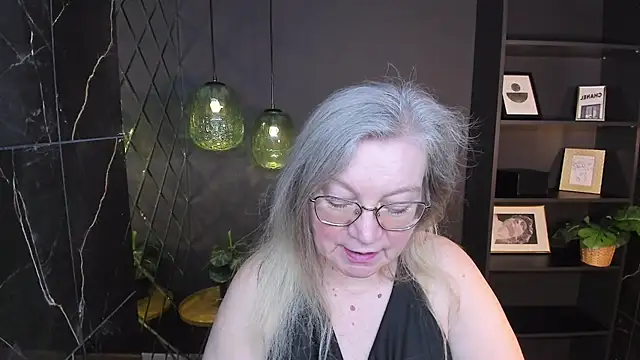 Snapshot of NataliMellow chatting on 03-10-26, 01:05 NataliMellow online show from 03-10-26, 01:05