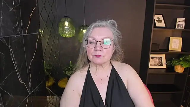 Snapshot of NataliMellow chatting on 03-15-26, 01:17 NataliMellow online show from 03-15-26, 01:17