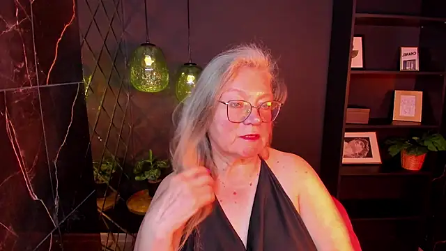NataliMellow online show from 06-11-26, 01:09