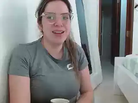 Snapshot of ashlymoon chatting on 01-11-25, 02:25 ashlymoon online show from 01-11-25, 02:25