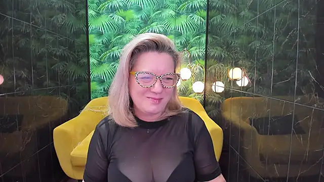 LeaPure online show from 01-02-25, 05:14