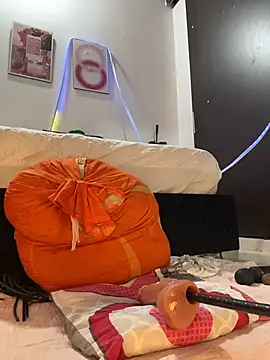 Snapshot of halana_squirts chatting on 08-01-26, 04:34 halana squirts online show from 08-01-26, 04:34