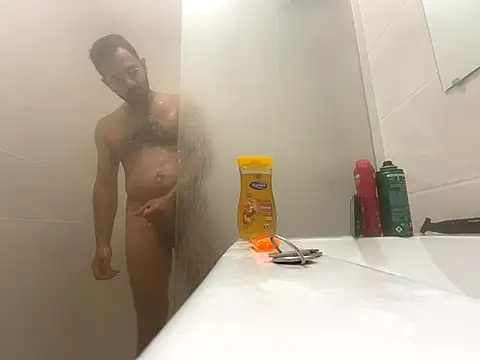 Snapshot of Enderson007 chatting on 10-28-25, 11:03 Enderson007 online show from 10-28-25, 11:03