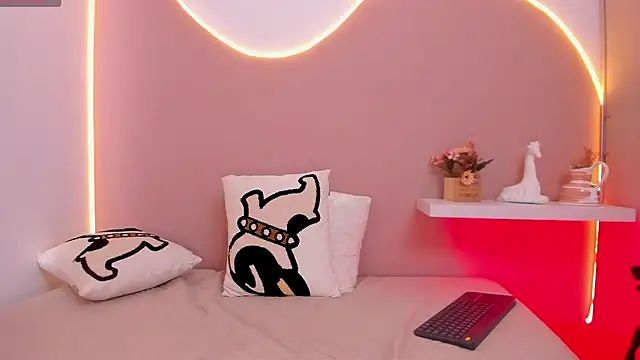 EllieMitchell online show from 12-08-24, 08:58