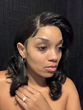 Snapshot of Rakiyahcharms chatting on 10-03-25, 05:32 Rakiyahcharms online show from 10-03-25, 05:32