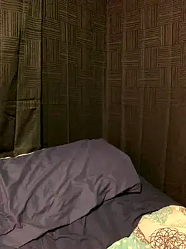 Snapshot of Rakiyahcharms chatting on 11-24-25, 04:23 Rakiyahcharms online show from 11-24-25, 04:23