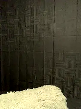 Snapshot of Rakiyahcharms chatting on 12-14-25, 09:08 Rakiyahcharms online show from 12-14-25, 09:08