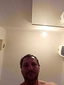 Miki20677 online show from 03-03-26, 06:47