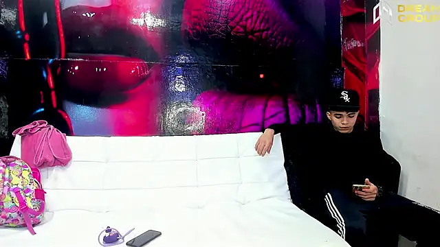 AmazingPartys online show from 02-08-26, 01:47