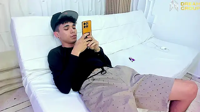 AmazingPartys online show from 02-20-26, 02:41