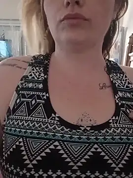 babygirl0777 online show from 07-14-26, 10:37