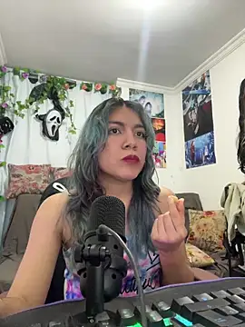 VaioletUwU online show from 03-14-26, 01:23